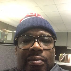 Meet your Posher, Carl